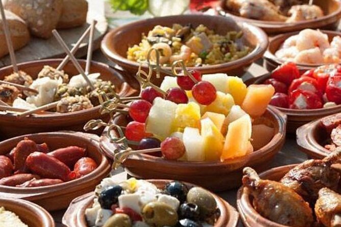 Madrid Tapas and Mysteries Walking Tour with Private Option - What you should know about group size and the cramped-bar reality