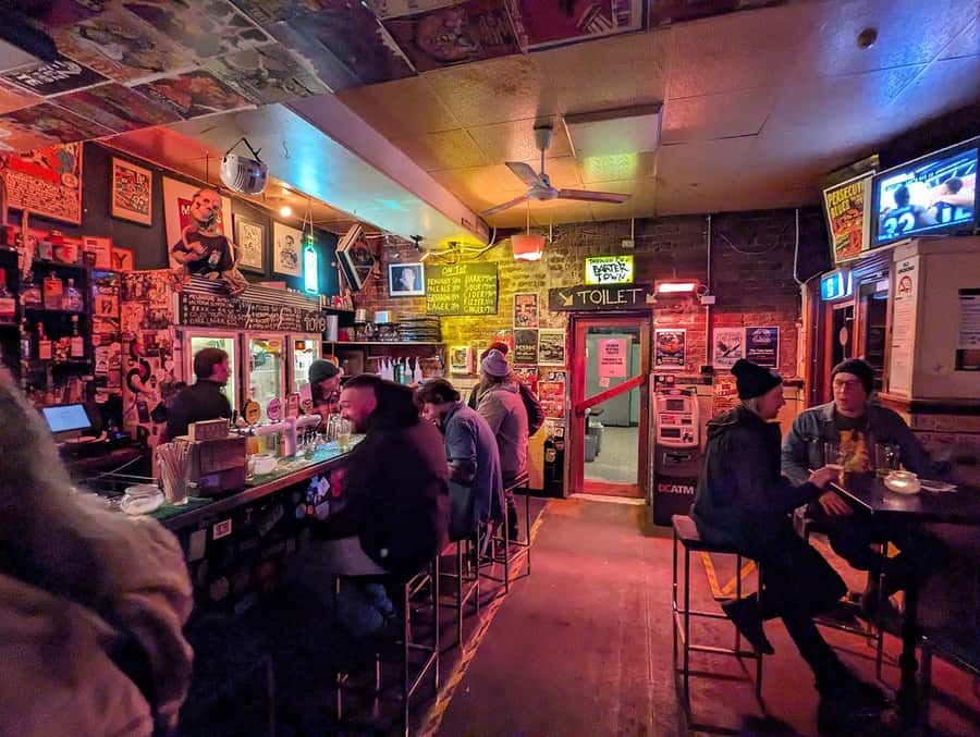 Melbourne Music Venue Pub Crawl with History + 2 Free Drinks - Ishta’s guiding style: laid-back, specific, and built for conversation