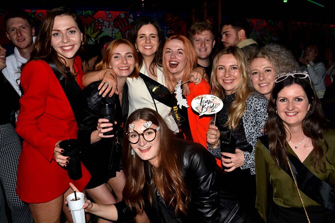 Melbourne Pub Crawl - Skip-the-line and free drinks: what $18.65 buys you in real value