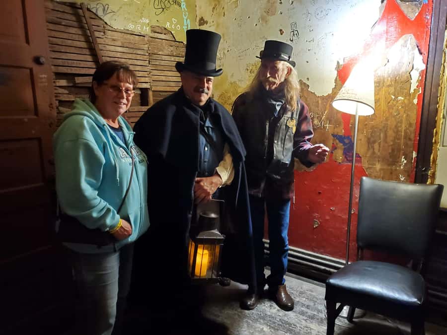 Memphis: Drinking Spirits with Spirits Haunted Pub Crawl - Meeting at The Broom Closet: start point, vibe, and what to bring