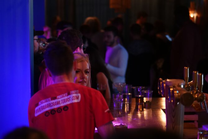Milan Pub Crawl Party with Free Shots and Drink Deals by Riviera - Stop 4: Superlove Milano (The Finale)