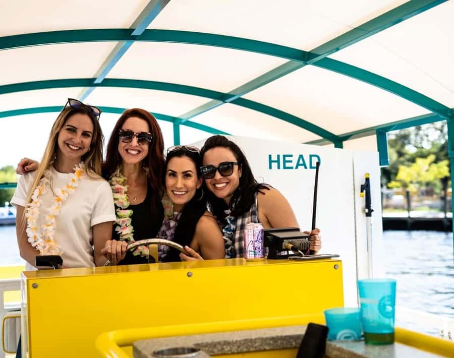 Mission Bay San Diego: Paddle Pub Party Cruise - Pedal at Bar-Style Stations or Dance: How the Party Works