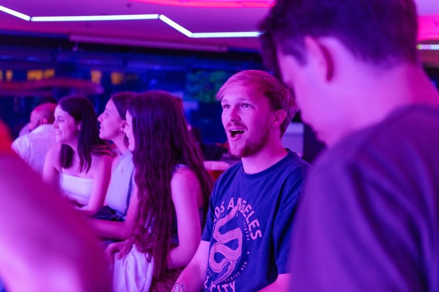 Munich's Original Pub Crawl - Dress Code and Rules in Munich Pub Crawls