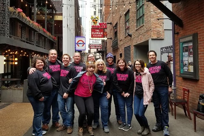 Nashville's Honky-Tonk Walking Sightseeing Pub Crawl - Ryman as your kickoff: the fastest way to get context