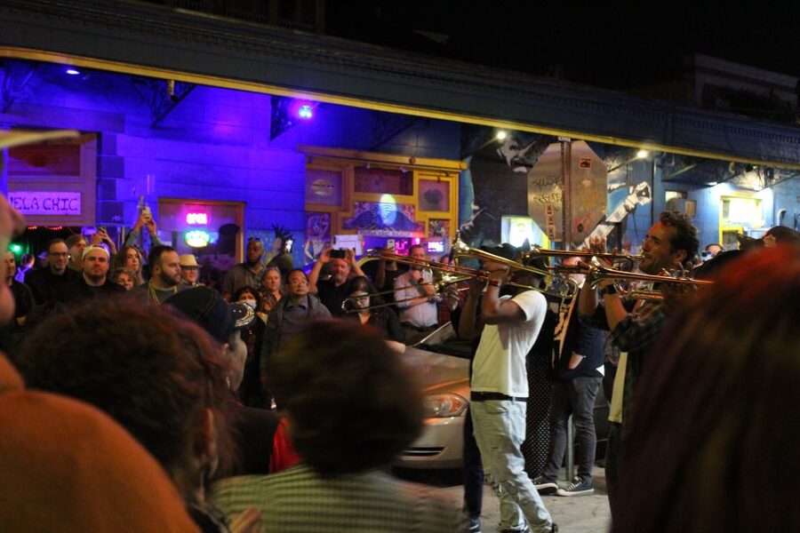New Orleans: Frenchmen Street VIP Live Music Pub Crawl - VIP hops through Frenchmen Street clubs: what music styles you’ll catch