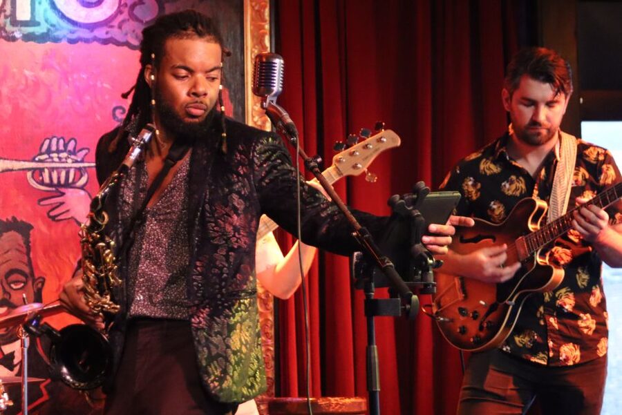 New Orleans: Frenchmen Street VIP Live Music Pub Crawl - What’s included in the price—and what you’ll likely pay for anyway