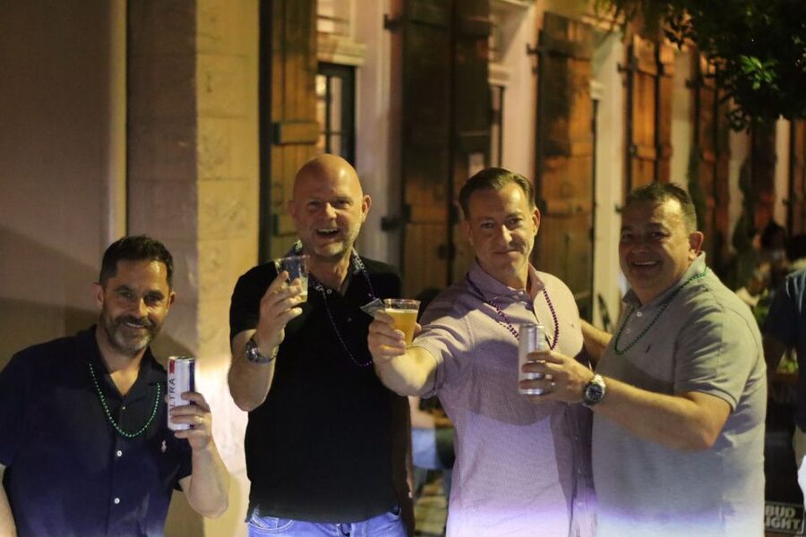 New Orleans: Ghost and Haunted Pub Crawl Tour with Free Shot - The Dragon’s Den and Occult Lore on the Night Walk