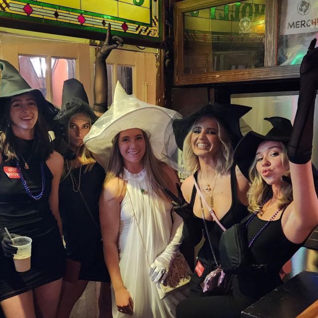 New Orleans: Ghost and Haunted Pub Crawl Tour with Free Shot - The Two-Hour Format: How This Tour Keeps You Moving Without Feeling Lost