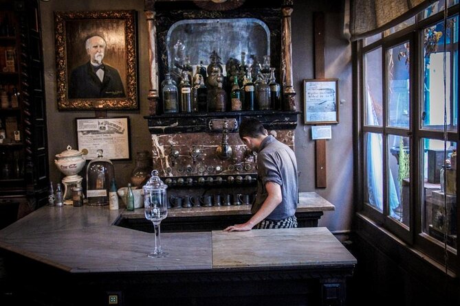 New Orleans Happy Hour Ghost Walking Tour Pub Crawl - Key highlights before you go