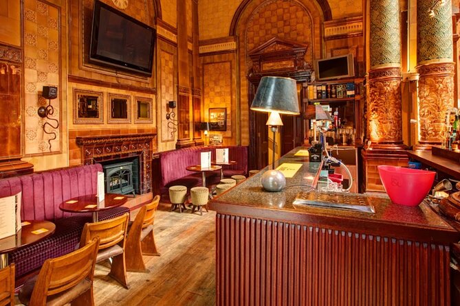 Newcastle Upon Tyne Private Historic Pub Tour With Free Drinks! - Why this 4–5 hour private pub route fits Newcastle
