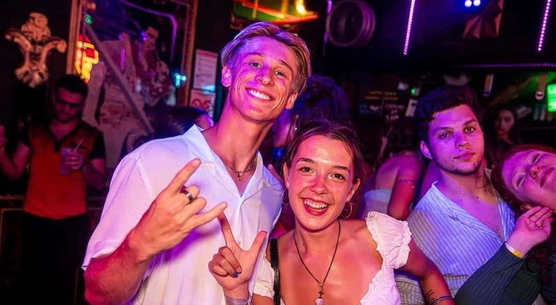 Nice: Bar/Pub Crawl with Free Shots and VIP Entry - What to Bring (and What to Skip) for a Smooth Night