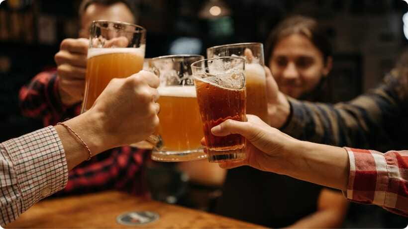 Nomadic Nightfall: Kuching Pub Crawl Adventure - Who This Tour Fits Best in Kuching