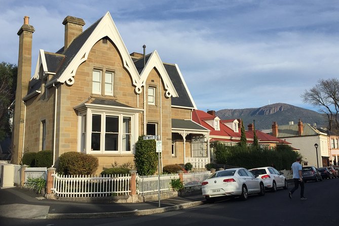 Old Hobart Pub Walking Tour - The stories you’ll hear: smugglers, convicts, brothels, and legends