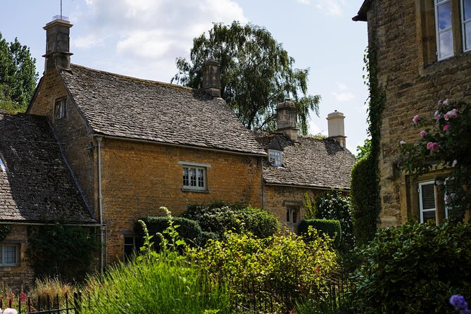 Oxford and Cotswolds Tour with Country Pub Lunch from London - Small group size (max 16) and what that does for your day