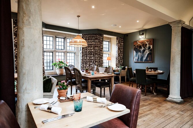 Oxford and Cotswolds Tour with Country Pub Lunch from London - Value check: is $257.95 actually a good deal?