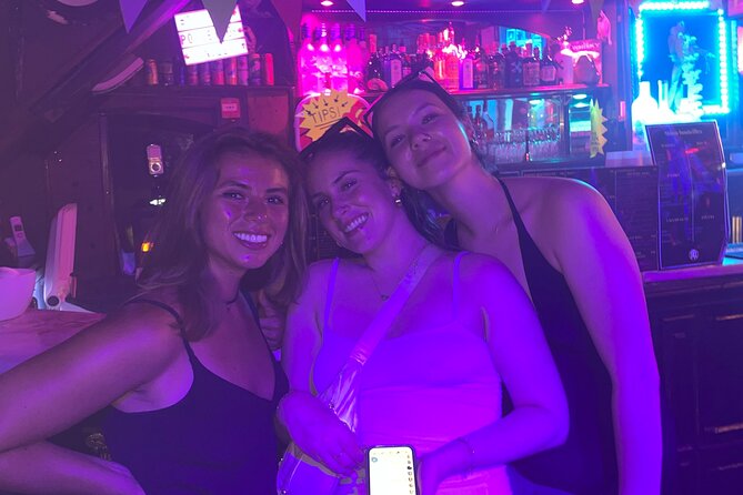 Paris International Pub Crawl with Free Shots & Fun Games - Group Size, Social Vibe, and the Safety-Led Reality Check