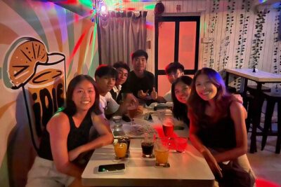 Party Singapore Bespoke Pub Crawl - Meeting at Smoobar (Prinsep St) and Getting Oriented Fast