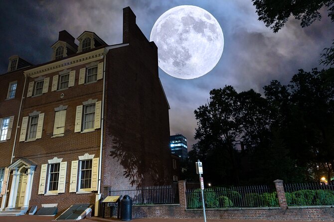 Philly Ghosts Boos and Booze Haunted Pub Crawl - Where the Lantern Glow Starts at Independence Beer Garden