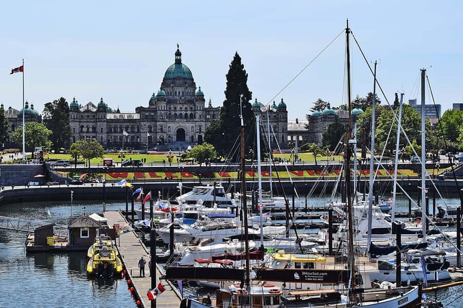 Pickle Pub Crawl: Ferry Rides and Appetizers - Stop 6: Chinatown, Victoria (30 minutes, historic downtown feel)