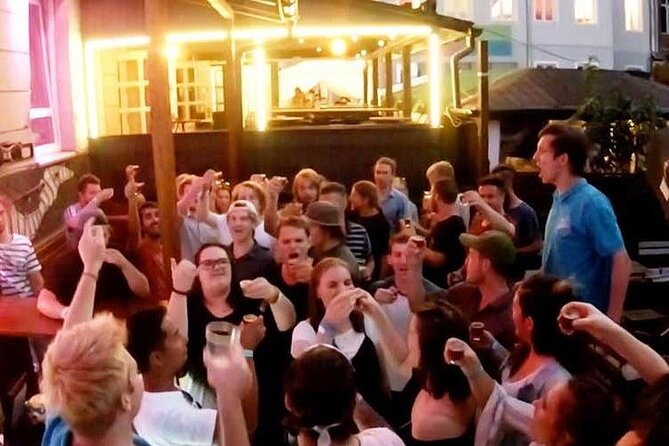 Porto Pub Crawl With Unlimited Beer - A 10:30 pm plan for Porto nightlife (without the waiting game)