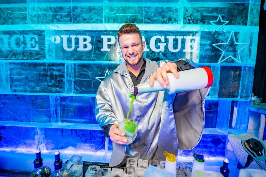 Prague: Entry ticket to Ice Pub Prague with Nightclub Option - Key points before you go