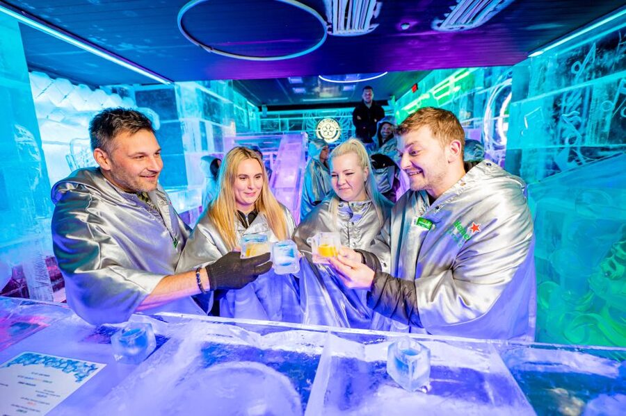 Prague: Entry ticket to Ice Pub Prague with Nightclub Option - Your included drink: beer or a mixed drink, and why that’s important
