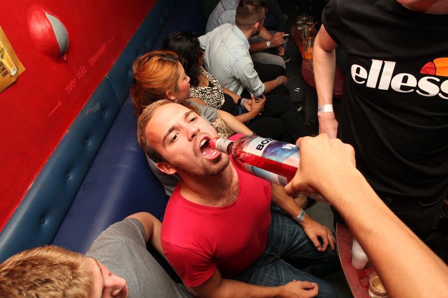 Prague: New Year's Eve Pub Crawl & Karlovy Lazne Club Entry - Why New Year’s Eve pub crawls work in Prague