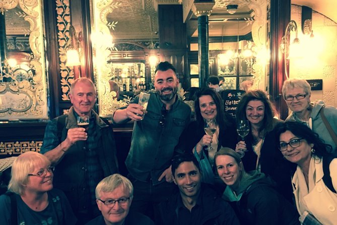 Private Group: Historical Pub Walking Tour of London - Stories at every turn: WW2 survival, wedding-cake lore, tailors, and more