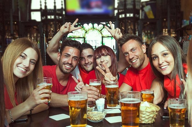 Private Newcastle Pub Tour - St James Park walk and the black-and-white pub vibe