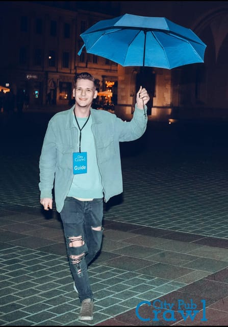 Pub Crawl - 1-hour Open Bar then Vip to 5 Clubs - Krakow - 6 hours total: how much drinking and partying you’re really buying