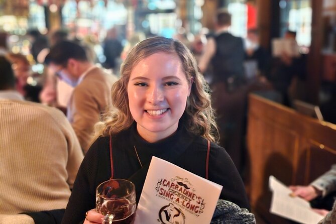 Pub Crawl and Sing along London Experience - Streets with Harry Potter energy: Diagon Alley vibes