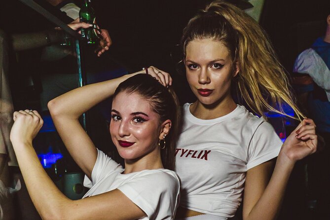 Pub Crawl - Drink & Dare - Who should book this pub crawl (and who should skip it)