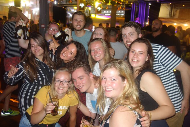Pub Crawl Dubai: Private, Birthdays & Corporate Events - The “Guide Energy” Part: Photos, Games, and Celebrations