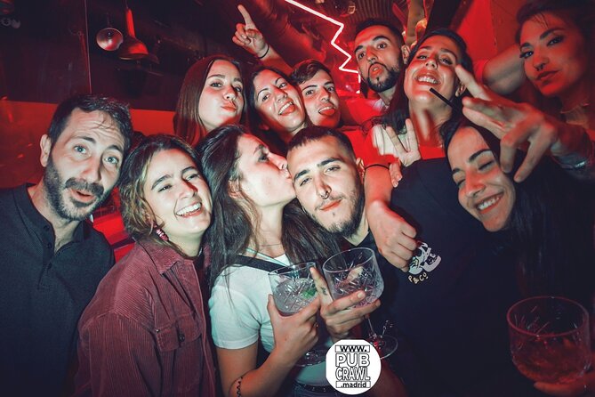 Pub Crawl Madrid by Mad Party Crew - Meet-up location, dress code, and what to wear