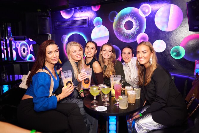 Pub Crawl of Central London - Dress code and ID: the quick rules that prevent a bad start