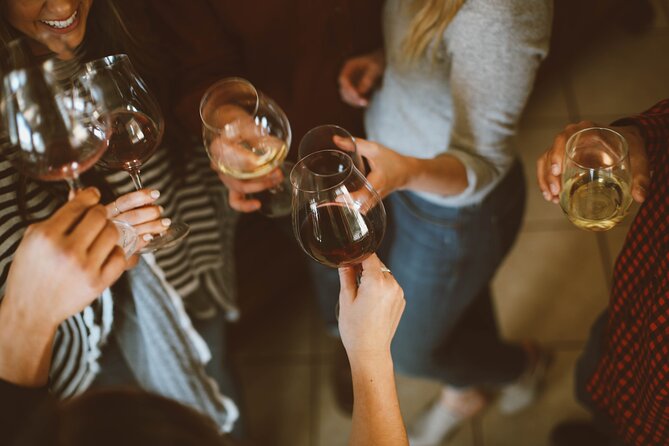 Pub Crawl Ponta Delgada Sao Miguel Azores - Why this Ponta Delgada pub crawl is a smart evening plan