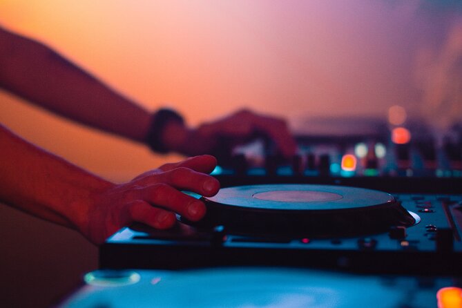 Pub Crawl Ponta Delgada Sao Miguel Azores - The late-night build to a disco club