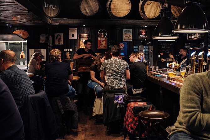 Pub Crawl Ponta Delgada Sao Miguel Azores - Drinks, photos, and cash: practical tips that really matter