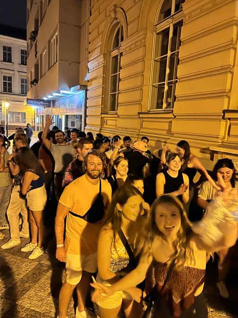 Pub Crawl with Shots and Night Club I Prague - Your 9-Hour Route: From Recovery Room to Epic Prague