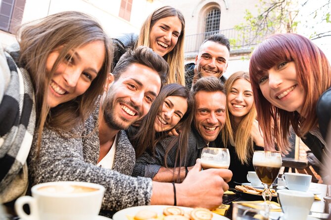 Pub Trail Brussels: an adventure full of surprises - Manneken-Pis, Jeanneke Pis, and the City’s Playful Personality