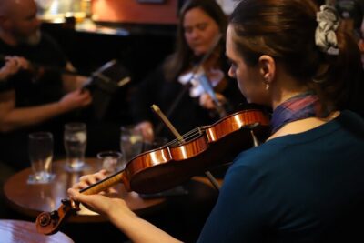 Real Dublin Traditional Music Pub Tour - Pub Stop 1: traditional Irish music in the pub’s natural habitat