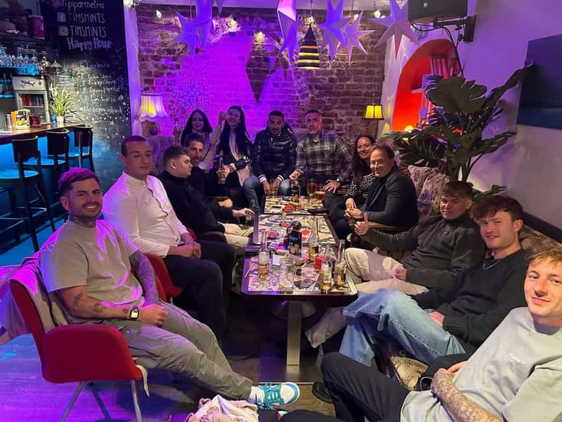 Riga: Pub Crawl with Local Guide - The timeline: 9:30 pm start, 1:00 am club landing
