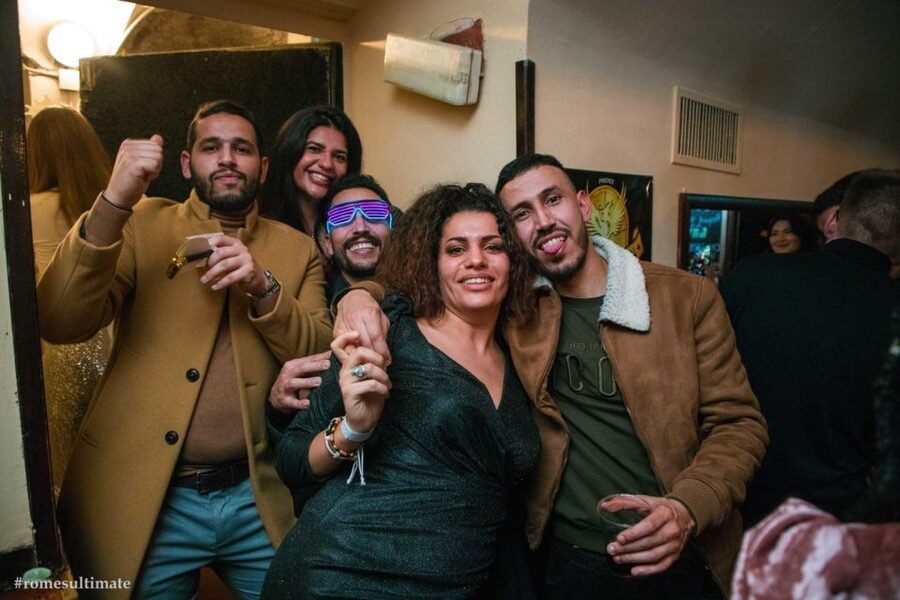 Rome: NYE Pub Crawl and Club - Getting the Timing Right: 8 Hours of Party Momentum