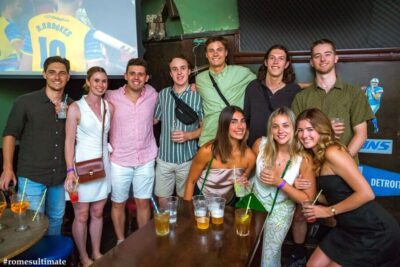 Rome: Pub Crawl & Ultimate Party Tour - Choosing between the open bar and the one-drink package