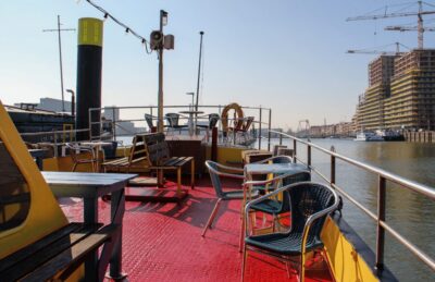 Rotterdam: Pub Cruise with Drinks and Bites - Your 2-hour harbor cruise: what you’ll actually see