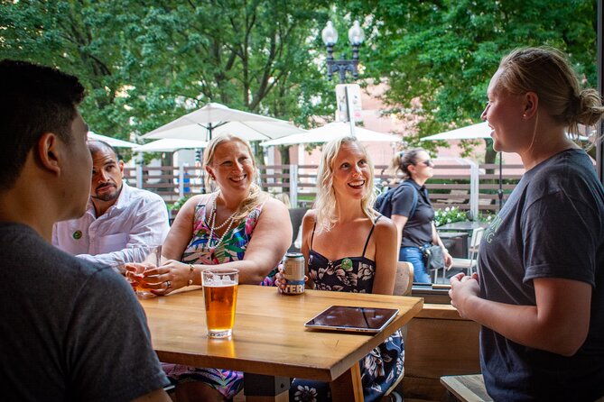 San Diego Small-Group Gaslamp History Tour Pub Crawl - The guide factor: what makes this tour feel personal