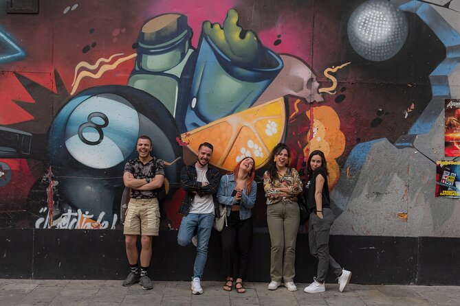 Saturday Night Pub Crawl in Thessaloniki, Greece - WonderWall in Ladadika: where the night switches from chat to atmosphere