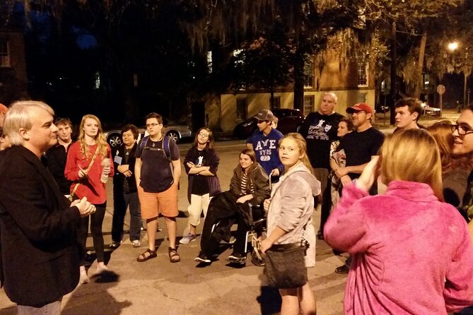 Savannah Ghost Tour with the Guy in the Kilt + Bar Stops - The route vibe: what you’ll likely see and how to follow the clues