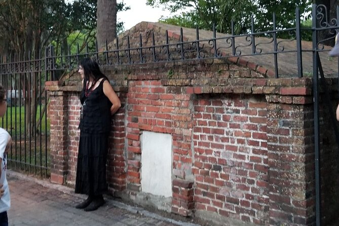 Savannah Haunted Pub Crawl Walking Tour - Price and value: $34.99 buys stories and route design, not drinks