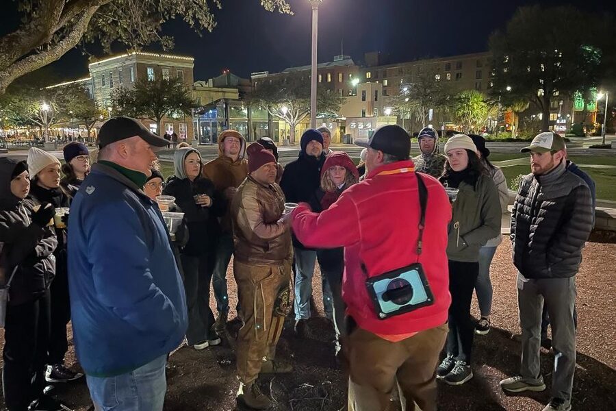 Savannah: Historical Pub Crawl Tour with Drinks Included - Who Should Book This Haunted Crawl (and Who Might Skip It)